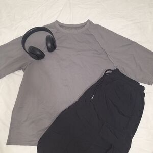 Gray T-Shirt. (Headphones And Accessories Not Included.)